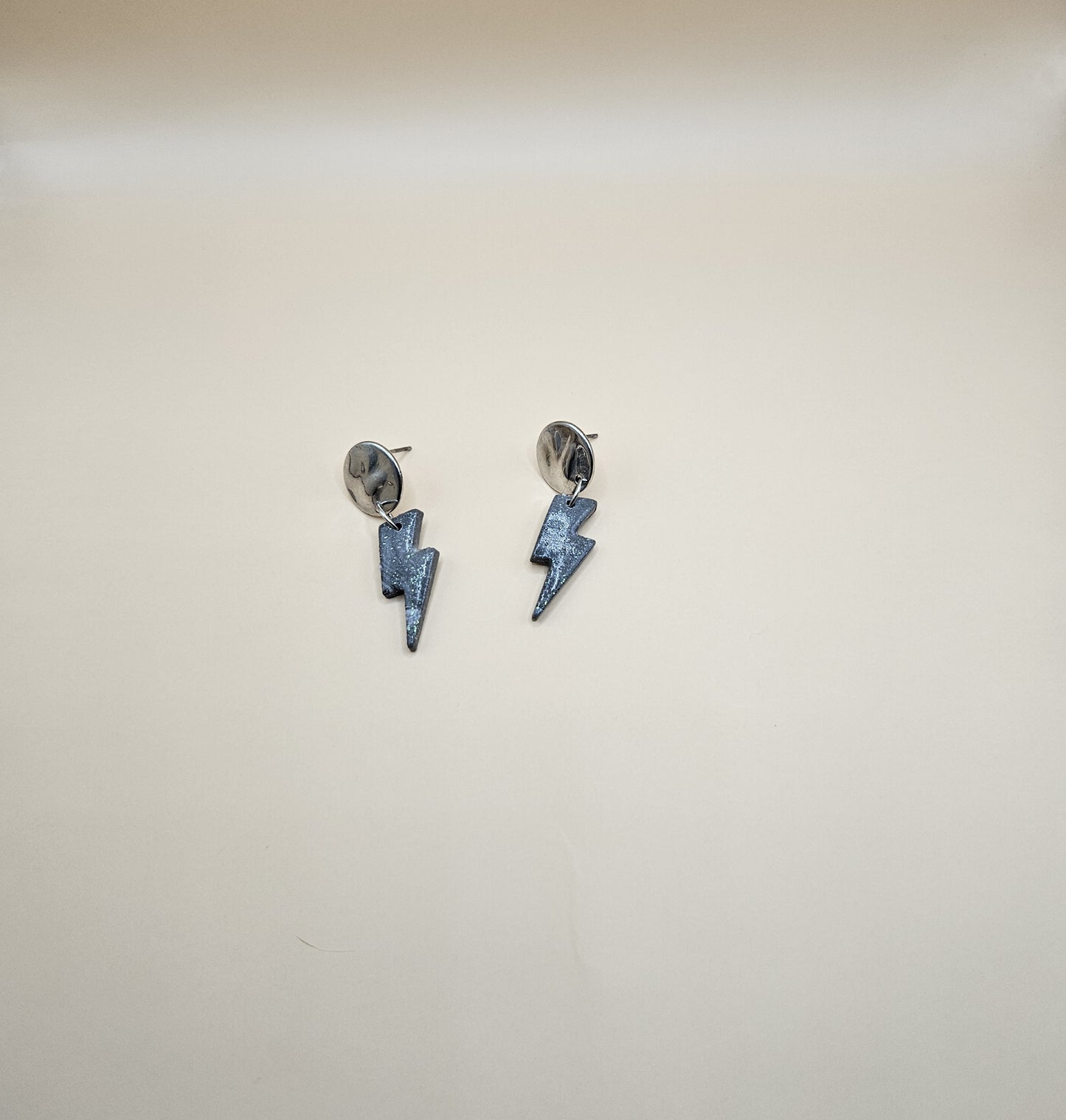 Rock n' Roll- earrings